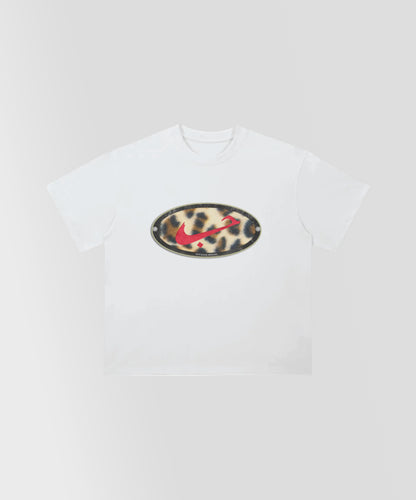 HUBB LOVE ARABIC LEO TEE IN WHITE