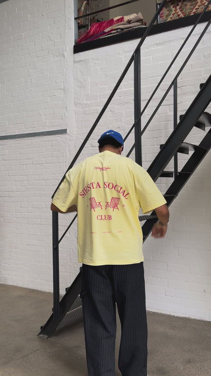 SIESTA SOCIAL CLUB TEE BUTTER YELLOW