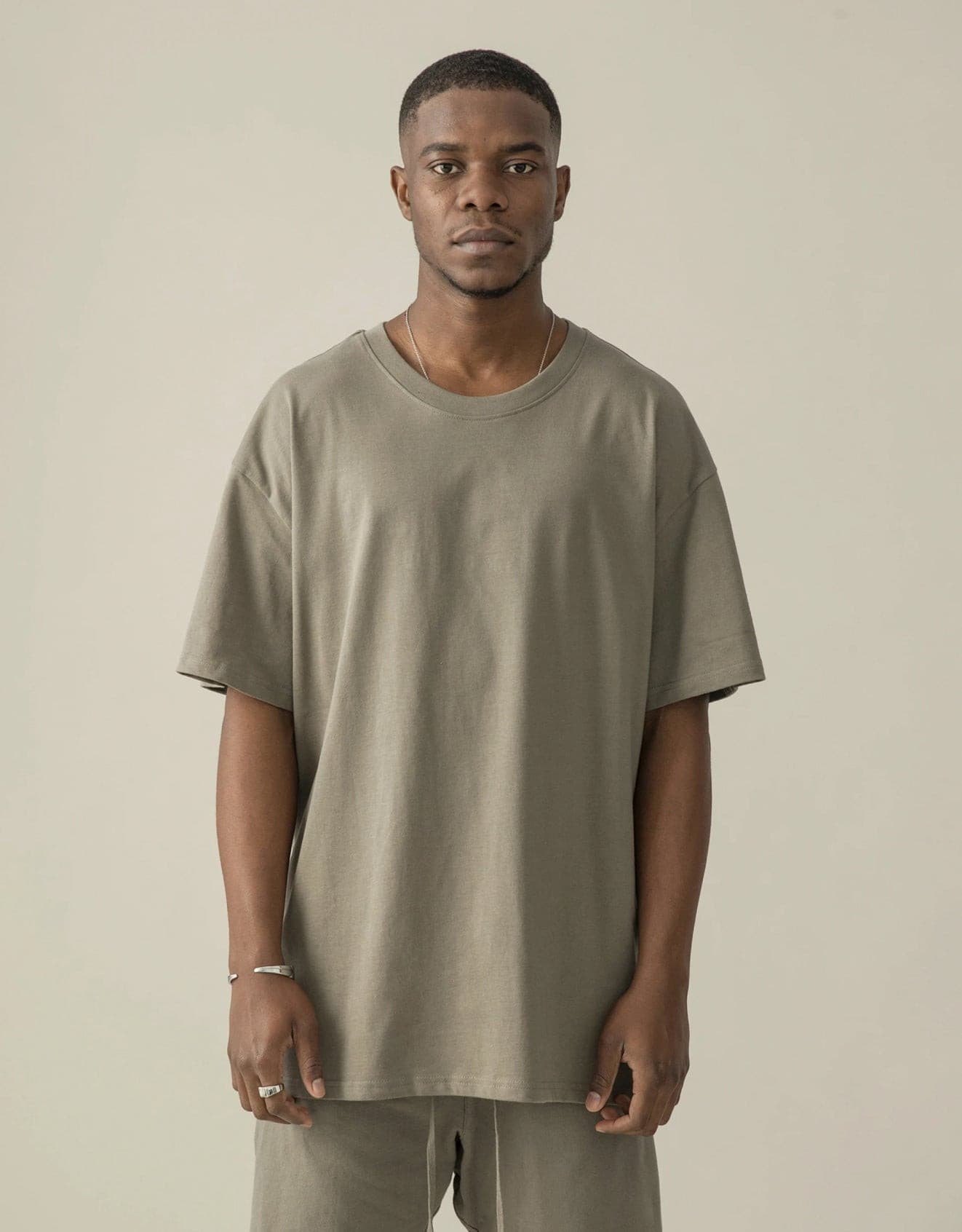 BLANK Unisex Oversized T-shirt in Camel, Characoal gray & Black - Offdada Store